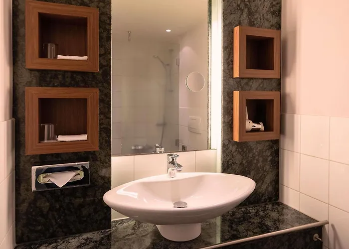 호텔 Movenpick Munster Am Aasee 5*